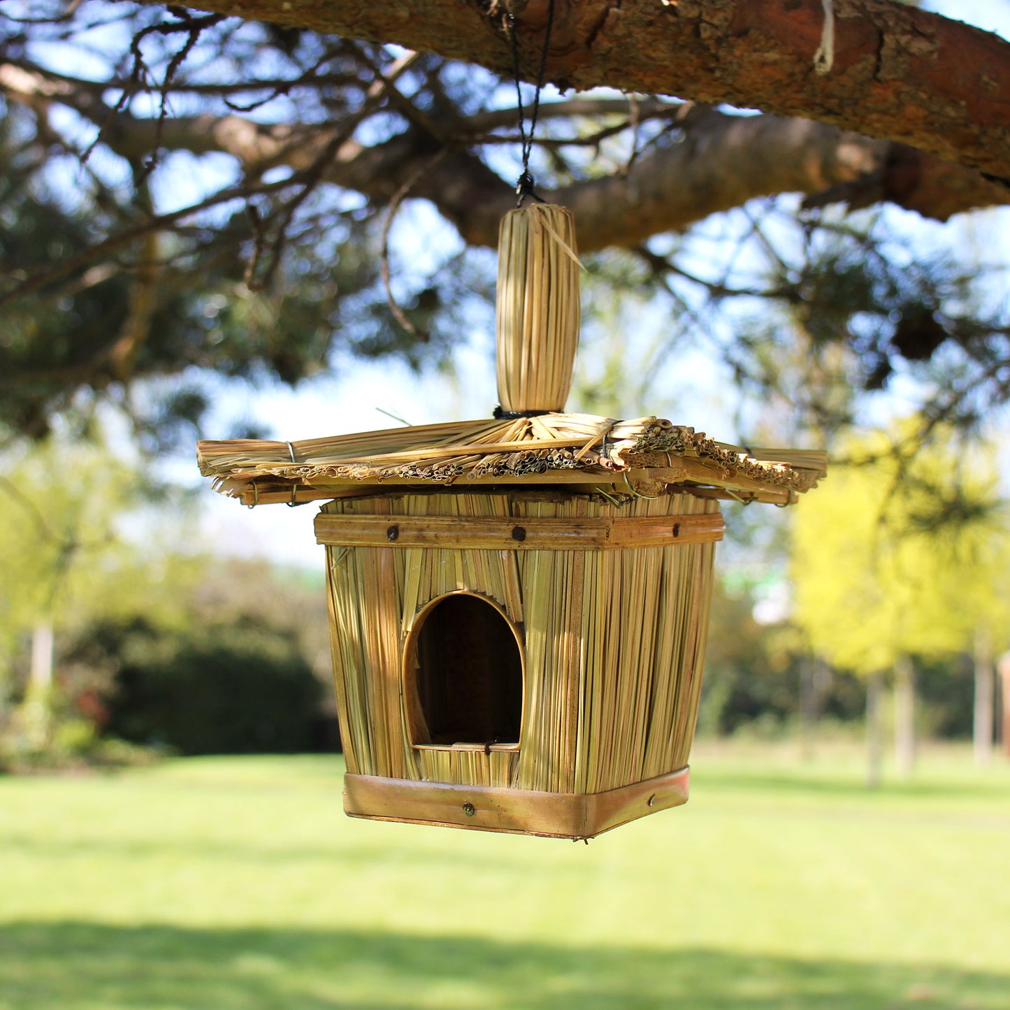 Square Seagrass Garden Bird Box (Small)