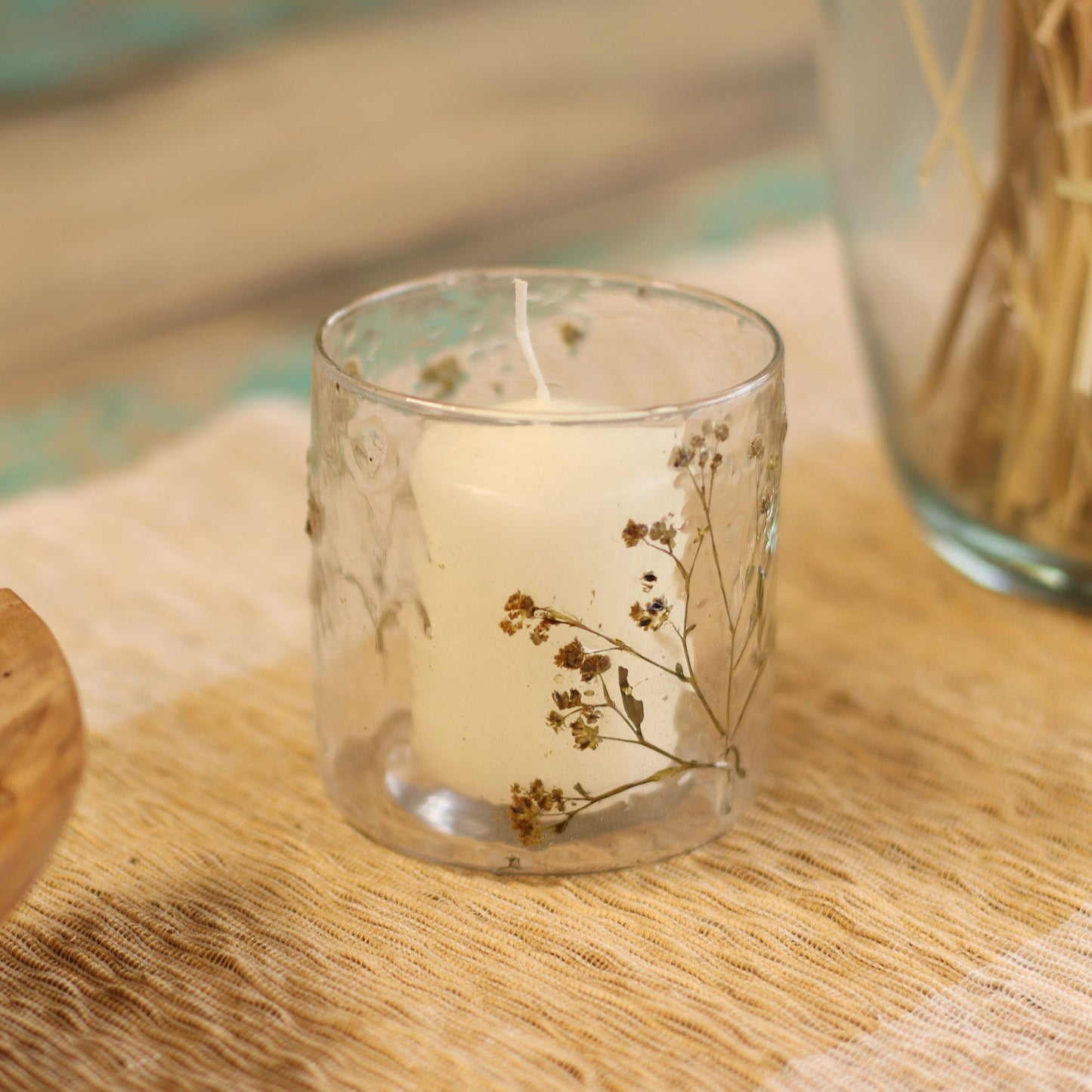 Natural Floral Glass - Straight Candle Holder: Margarita