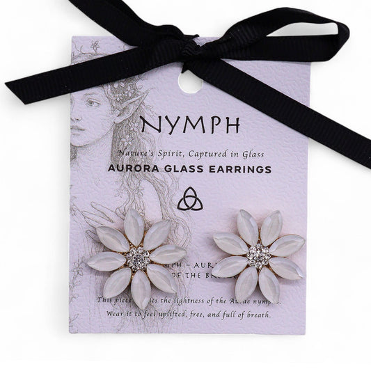 Nymph Aurora: Vintage Glass Flowers Earrings - Pearl