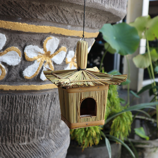 Square Seagrass Garden Bird Box (Small)