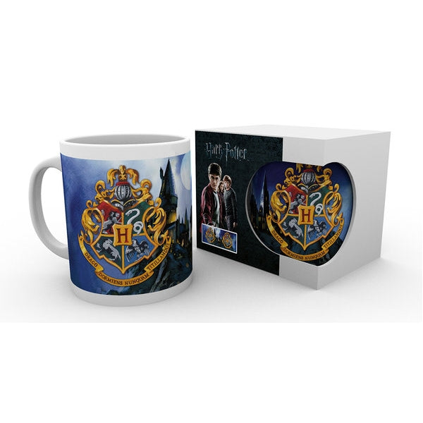 Harry Potter Hogwarts Crest and School Scene Boxed Mug
