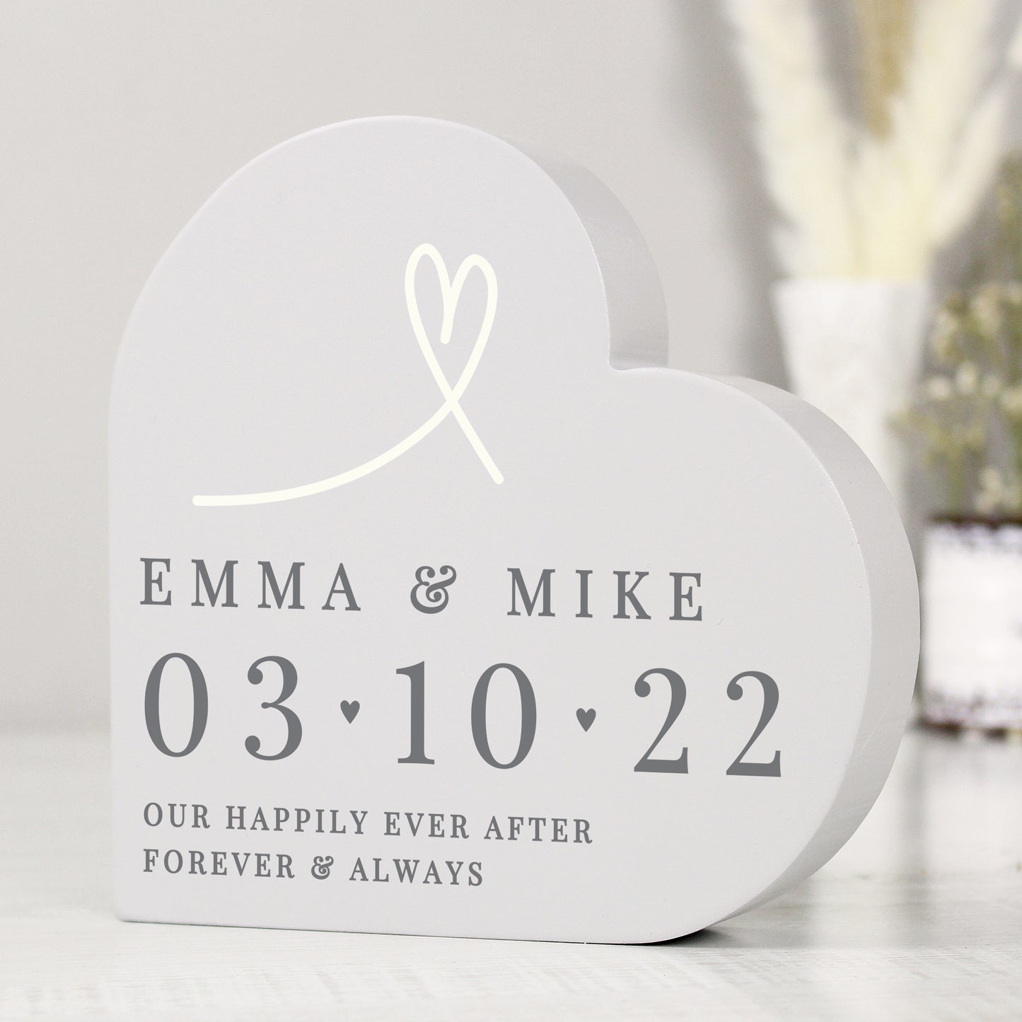 Personalised Free Standing Wooden Heart Ornament - ideal for Weddings/Anniversaries/Valentine's Day