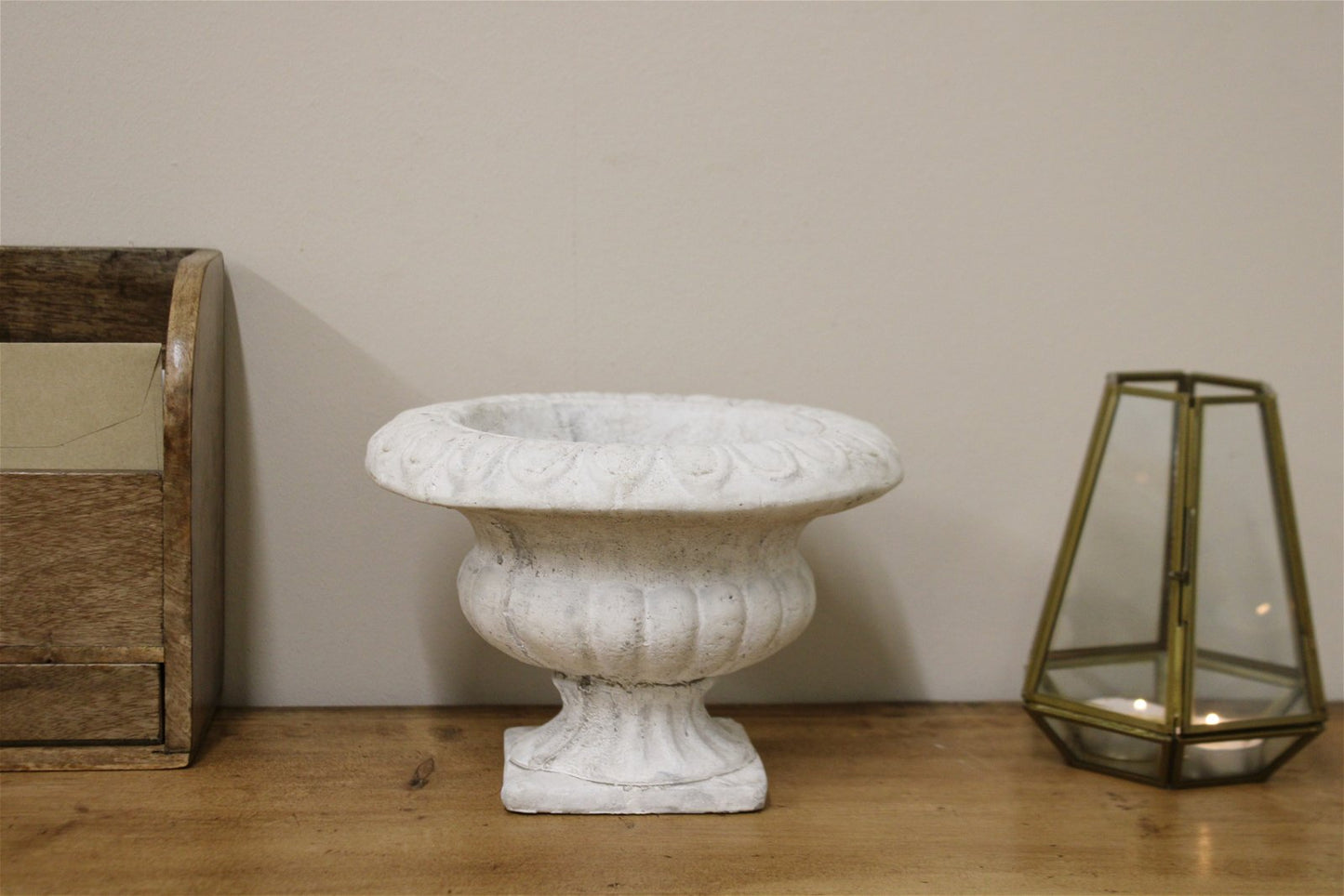 Classical Style Low Urn Planter