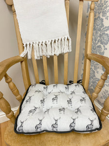 Padded Grey Stag Print Design Seat Pad With Ties