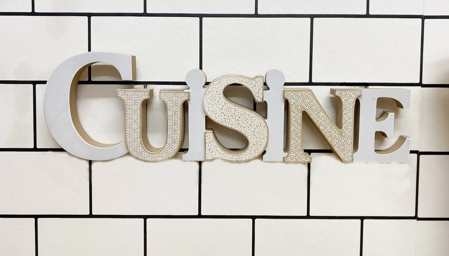 Hanging Wooden "Cuisine" Wall Decoration 42cm