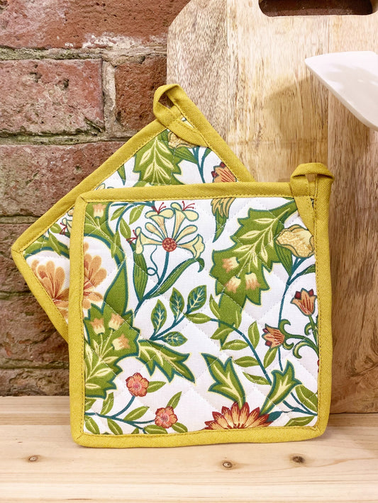 Pack of Two Mustard Sussex Pot Holders/Stands